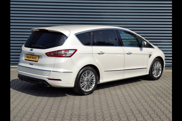 Ford S-Max 2.0 Vignale 7 Persoons 240pk Automaat | Lederen Sportstoelen Memory | Navigatie | Camera | Cruise Control | L.M. 18" | Stoelverwarming |