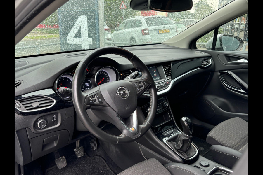 Opel Astra Sports Tourer BWJ 2019 | 1.0 Turbo 105PK Innovation | CLIMA | CAMERA A | CARPLAY | NAVI | EL. KOFFERKLEP | PDC | PRIVACY GLASS | KEYLESS |