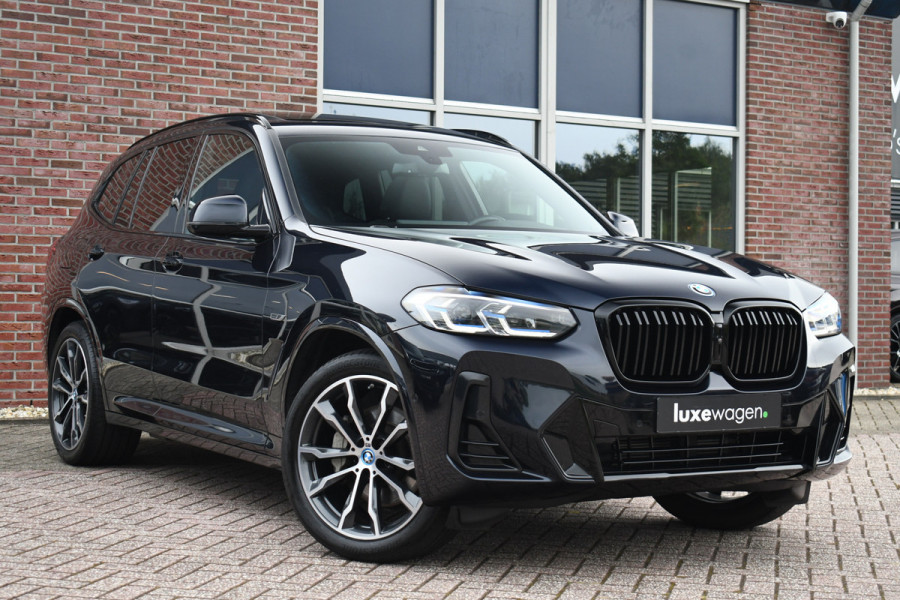 BMW X3 xDrive30e M-Sport Pano Trekh 360 HUD Adp-demp Stoel-vent laser-LED