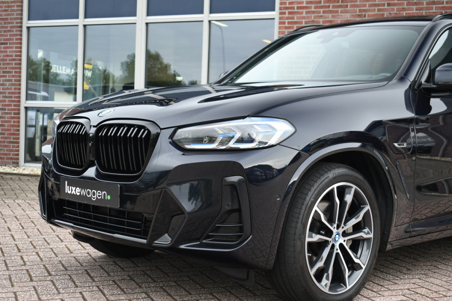 BMW X3 xDrive30e M-Sport Pano Trekh 360 HUD Adp-demp Stoel-vent laser-LED