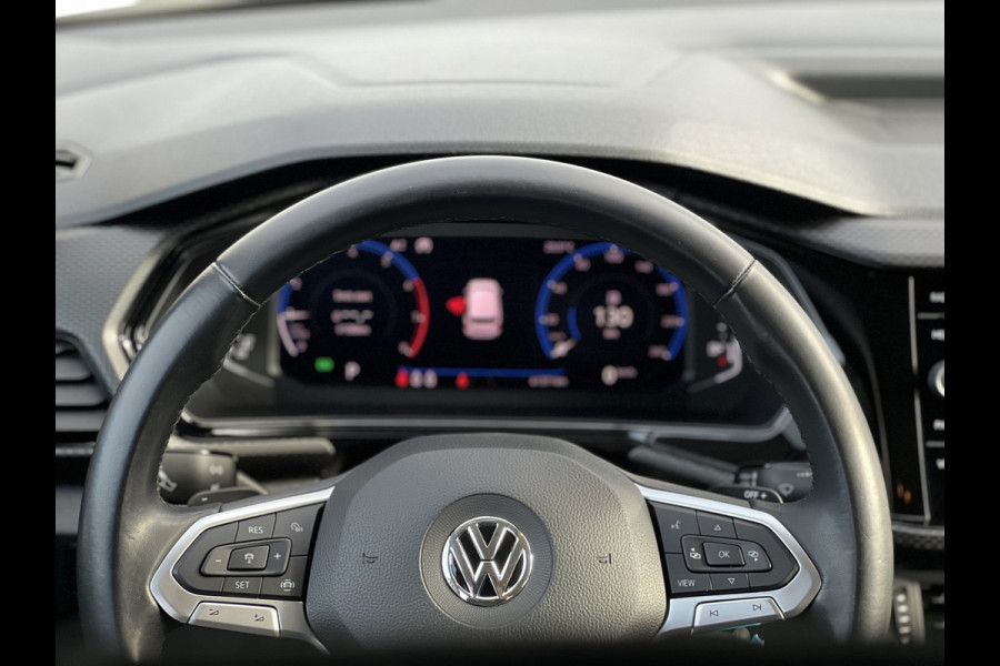 Volkswagen T-Cross 1.0 TSI Style Business R | Navi | Camera | Virtual Cockpit | Winter Pakket | R-Line