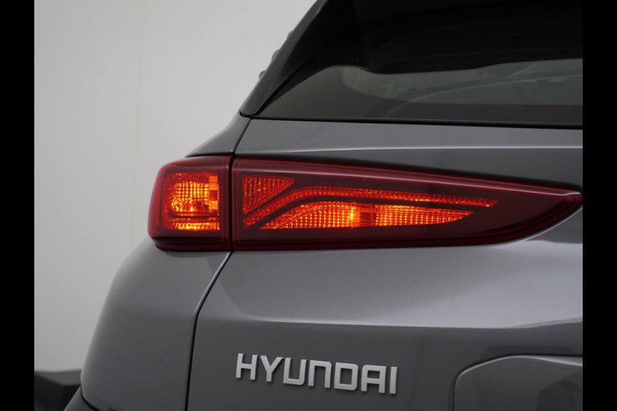 Hyundai Kona 1.0 T-GDI Comfort| CAMERA| APPLE CARPLAY/ ANDROID AUTO| RIJKLAARPRIJS INCL. 12 MND. BOVAGGARANTIE