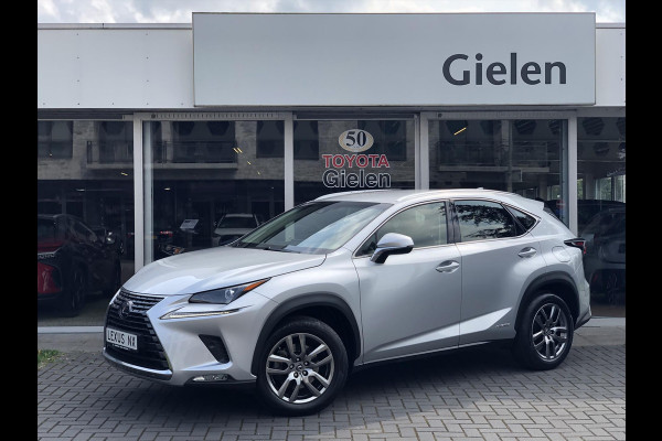 Lexus NX 300h AWD Sport Edition | Trekhaak, Eerste eigenaar, Leer, Stoelverwarming, Parkeersensoren, 18 inch, Navigatie, CarPlay