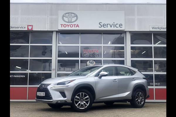 Lexus NX 300h AWD Sport Edition | Trekhaak, Eerste eigenaar, Leer, Stoelverwarming, Parkeersensoren, 18 inch, Navigatie, CarPlay