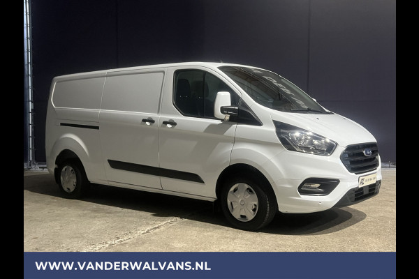 Ford Transit Custom 2.0 TDCI L2H1 Euro6 Airco | Camera | Apple Carplay | LED | Cruisecontrol Android Auto, 2800kg trekvermogen, Parkeersensoren, Verwarmde voorruit, Bijrijdersbank