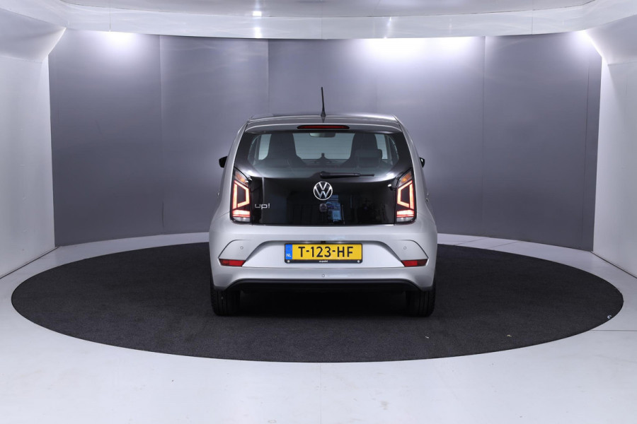 Volkswagen up! 1.0 BMT move up! 60 pk | Navigatie via App | Airco | Elektr. ramen voor |