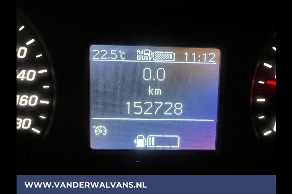 Mercedes-Benz Sprinter 316 CDI 164pk L3H2 Euro6 Airco | Camera | Navigatie | Apple Carplay | Oprijplaat Trekhaak, Android Auto, Cruisecontrol, Parkeersensoren, Chauffeursstoel, Stoelverwarming, Bijrijdersbank