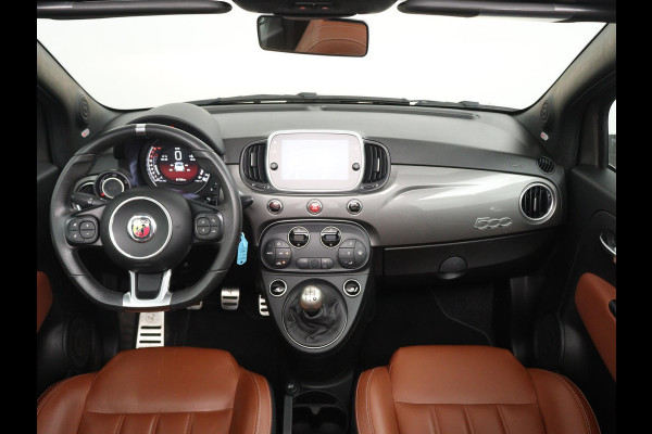 Fiat 500C 1.4 T-Jet Abarth 595 70th Anniversary