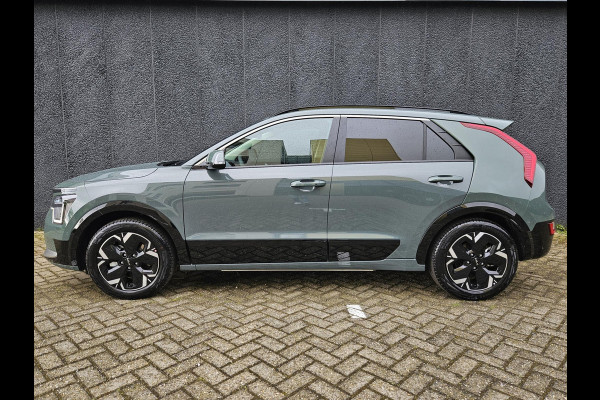 Kia Niro EV ExecutiveLine 64.8 kWh | Afneembare trekhaak | 7 jaar garantie | Snel leverbaar uit voorraad | Vehicle-2-Load (V2L) | Bekleding in premium lederlook | Harman Kardon Premium Sound System