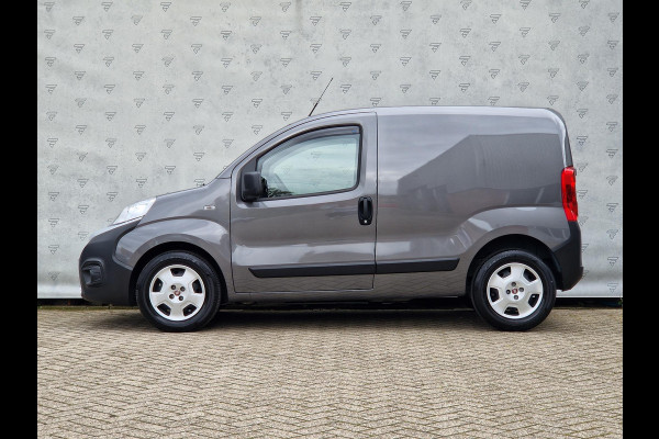 Fiat Fiorino 1.3 MJ S | slechts 15.626 km | Camera | Navi | Airco | Schuifdeur | PDC | Apple Carplay/Android Auto |