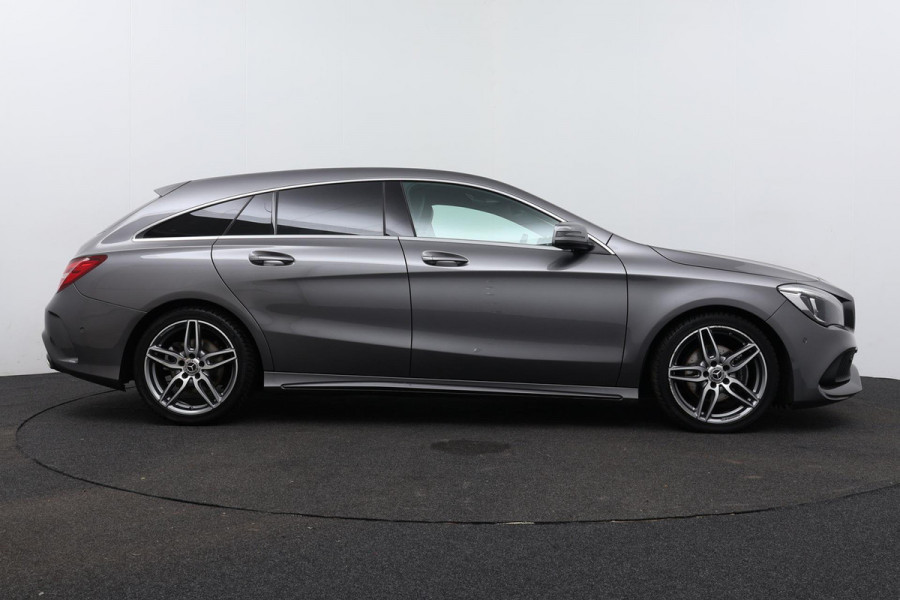 Mercedes-Benz CLA-Klasse Shooting Brake 180 Automaat (NAVIGATIE, STOELVERWARMING, CAMERA, PARKEERSENSOREN, LED)