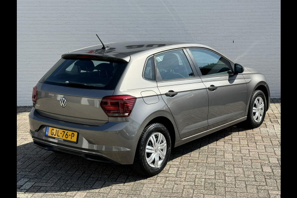 Volkswagen Polo 1.0 MPI Trendline Airco Carplay DAB Navigatie Cruise 4x Elektrische ramen 4 Seizoenen banden