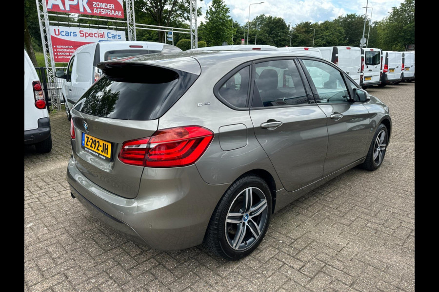 BMW 2 Serie Active Tourer 225xe iPerformance Navigatie/ Panoramadak