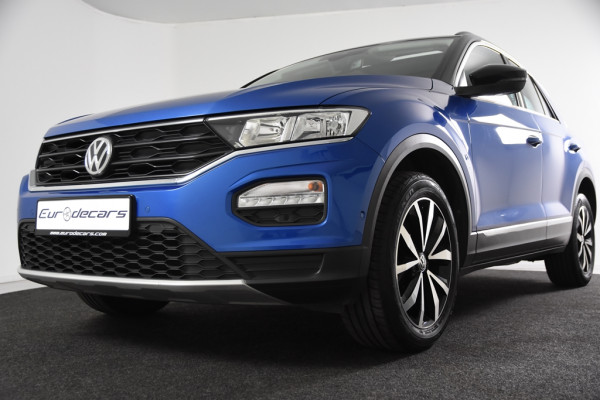 Volkswagen T-Roc *Panoramadak*Carplay*Navigatie*LED*DAB*