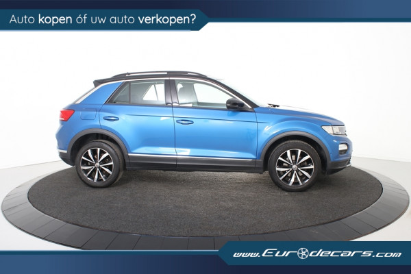 Volkswagen T-Roc *Panoramadak*Carplay*Navigatie*LED*DAB*