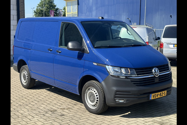 Volkswagen Transporter 2.0 TDI 150PK AUTOMAAT EURO6 L1H1 Cruise control/app connect/pdc