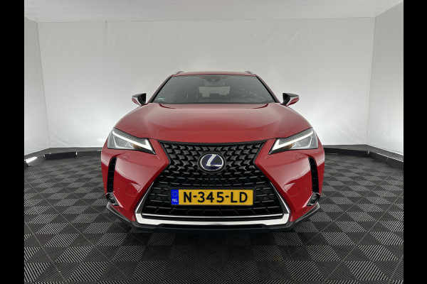 Lexus UX 250h Preference Line Aut. *ADAPTIVE-CRUISE | MICROFIBRE | FULL-LED | BLIND-SPOT | KEYLESS | APPLE-CARPLAY | CAMERA | DAB+ | ECC | PDC | COMFORT-SEATS | 18''ALU*