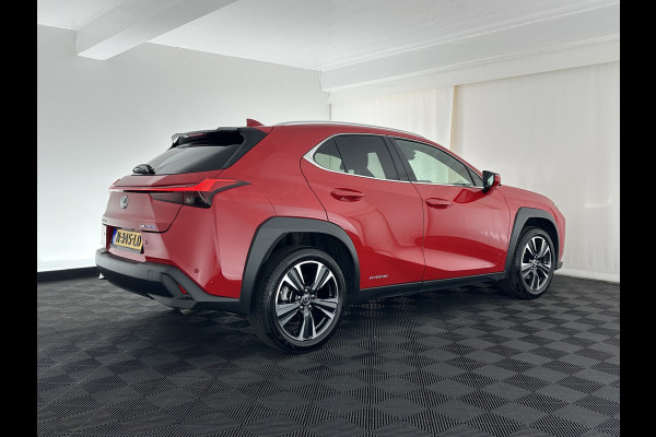 Lexus UX 250h Preference Line Aut. *ADAPTIVE-CRUISE | MICROFIBRE | FULL-LED | BLIND-SPOT | KEYLESS | APPLE-CARPLAY | CAMERA | DAB+ | ECC | PDC | COMFORT-SEATS | 18''ALU*