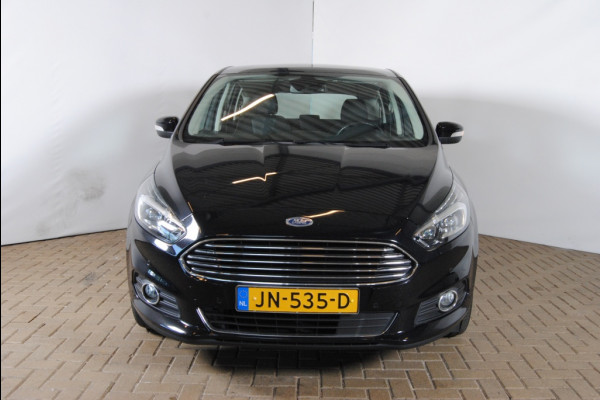 Ford S-Max 1.5 Titanium