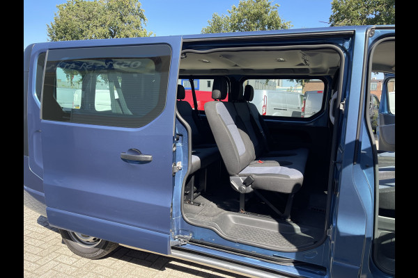 Opel Vivaro Combi 1.6 CDTI 125pk L2H1 BiTurbo ecoFLEX 9 persoons / euro 6 / vaste prijs rijklaar € 25.950 incl btw en bpm / airco / cruise / navigatie / achteruit rijcamera / sidebars / blauw metallic