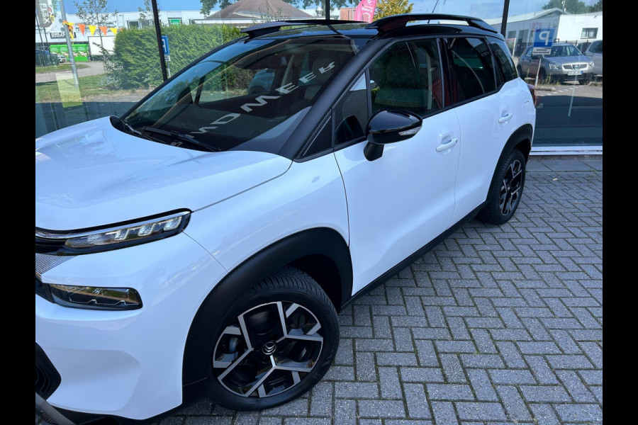 Citroën C3 Aircross 1.2 PureTech Shine Pack Business - Leder - Navi - Parkeerhulp - Org.NL