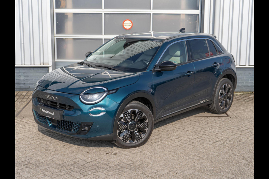 Fiat 600E La Prima 54 kWh | Carplay | Elek. Stoel | Stoelverwarming | Keyless | LED | Clima | Subsidie € 2.000,- *