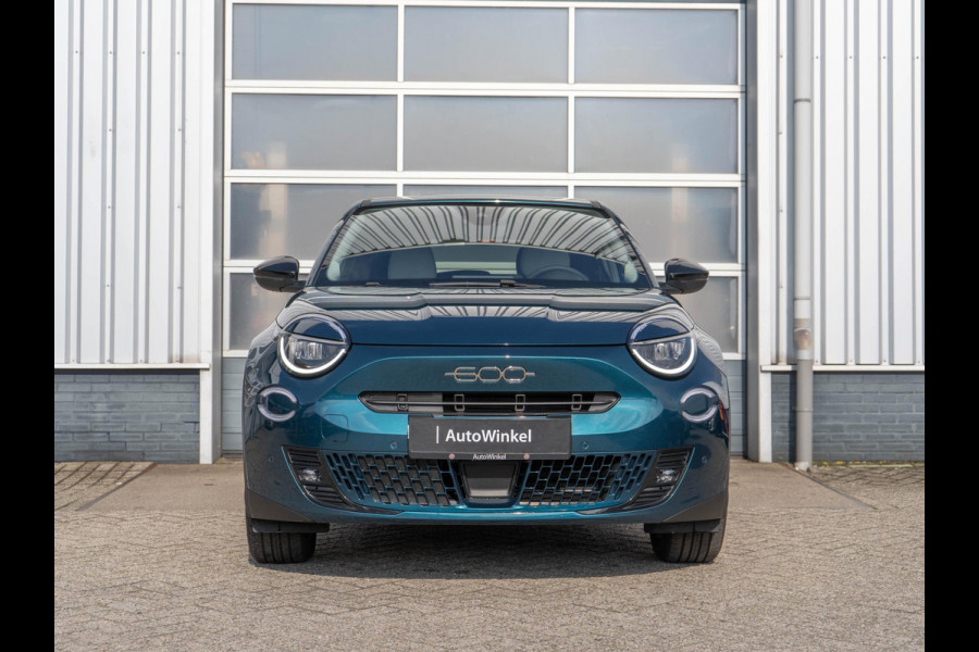 Fiat 600E La Prima 54 kWh | Carplay | Elek. Stoel | Stoelverwarming | Keyless | LED | Clima | Subsidie € 2.000,- *