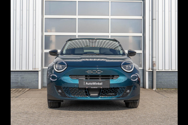 Fiat 600E La Prima 54 kWh | Carplay | Elek. Stoel | Stoelverwarming | Keyless | LED | Clima | Subsidie € 2.000,- *