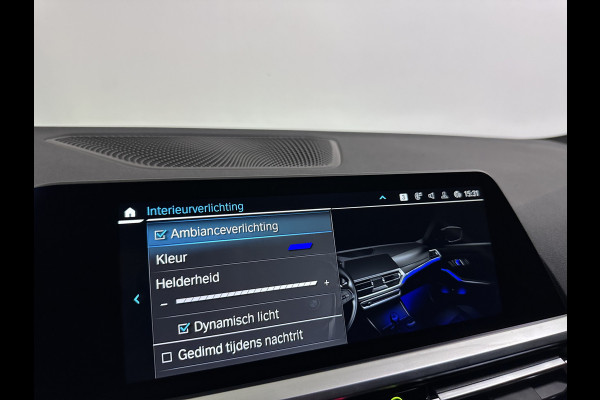 BMW 3 Serie Touring 320e M Sport Plug In Hybrid Dealer O.H | Alcantara Sportstoelen | Stuur / Stoelverwarming | LED | Apple Carplay | DAB | Live Cockpit |