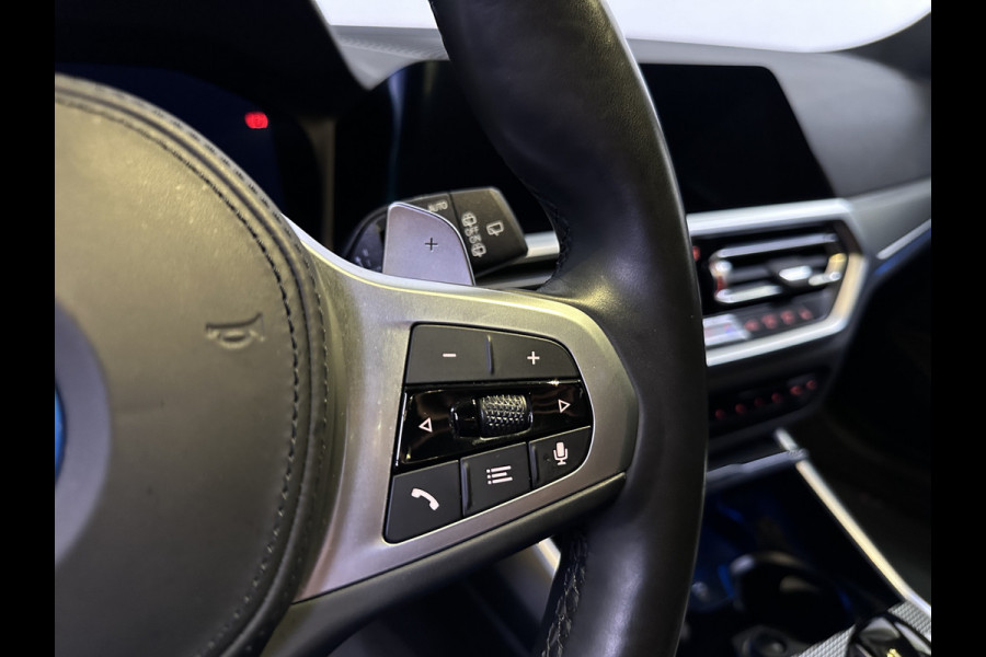 BMW 3 Serie Touring 320e M Sport Plug In Hybrid Dealer O.H | Alcantara Sportstoelen | Stuur / Stoelverwarming | LED | Apple Carplay | DAB | Live Cockpit |