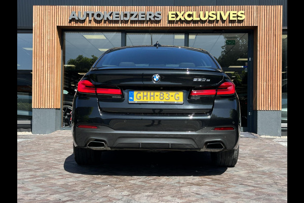 BMW 5 Serie 530e Executive M Pakket Cruise Clima DAB+LED Harman/Kardon 18''LM