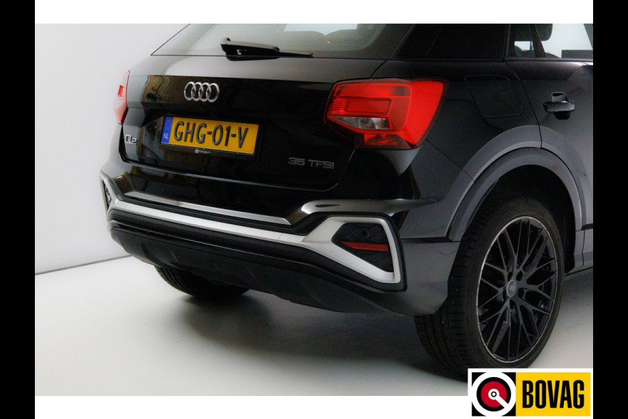 Audi Q2 35 TFSI S-Line Edition 150 PK Leer, Camera, 19" velgen, Adaptieve Cruise, PDC V+A