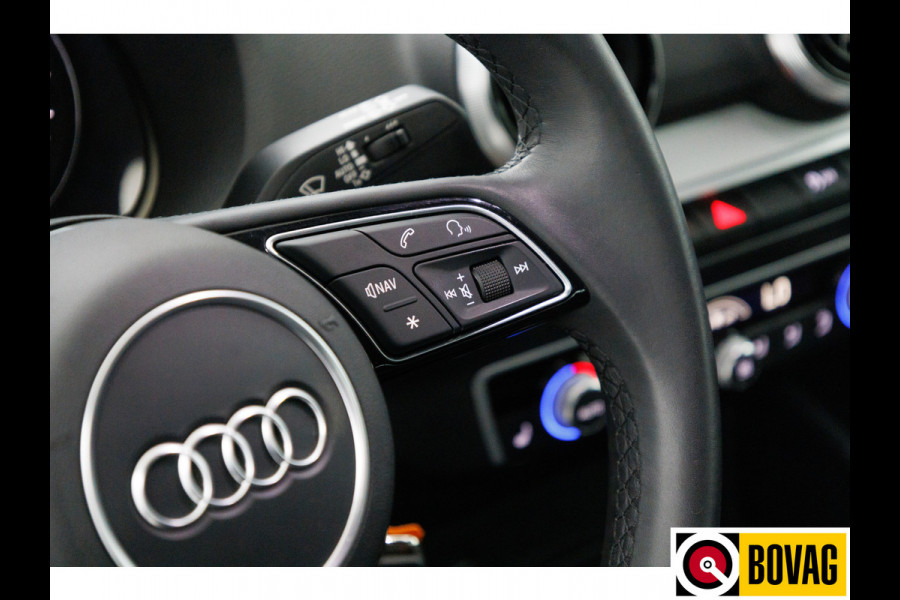 Audi Q2 35 TFSI S-Line Edition 150 PK Leer, Camera, 19" velgen, Adaptieve Cruise, PDC V+A