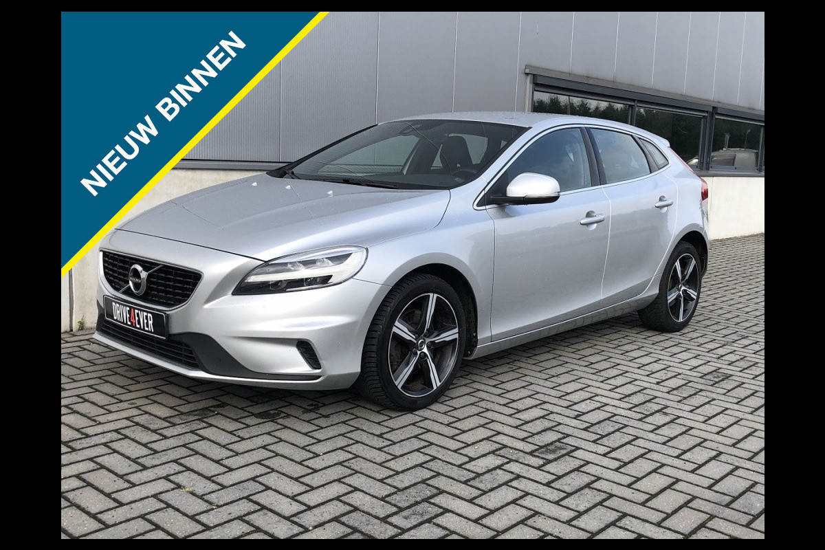 Volvo V40 2.0 T2 R-Design 11-2016 met Navi Climate Pdc Elek pakket Sportve