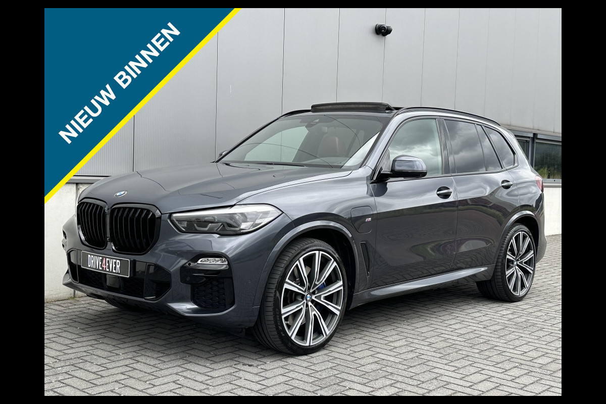 BMW X5 xDrive45e M PACK 395pk PANO ACC ECC 360 CAMERA HUD LEDER