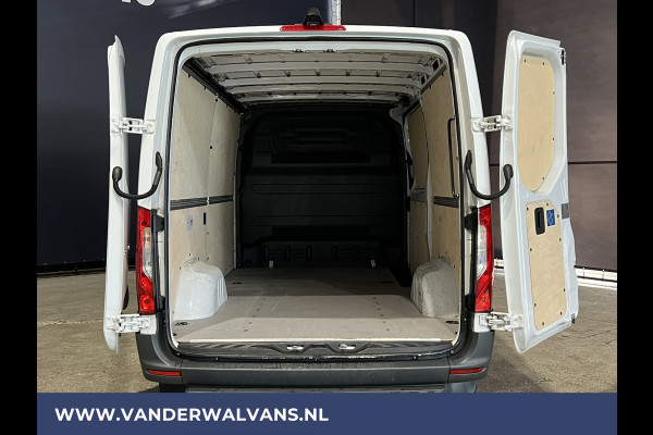 Mercedes-Benz Sprinter 314 CDI 143pk L2H1 Achterwiel aandrijving Euro6 Airco | Navigatie | Camera | Apple Carplay | Cruisecontrol Android Auto, Parkeersensoren, Stoelverwarming, Bijrijdersbank