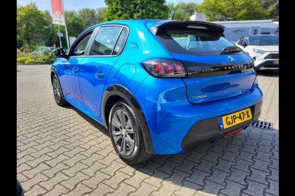 Peugeot e-208 EV Active Pack 50 kWh 3-FASE Warmtepomp (RIJKLAAR/BOVAG), Prijs is na € 2.000,- mogelijke subsidie