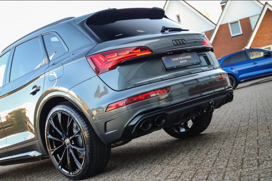 Audi Q5 55 TFSI e Quattro Competition S Edition S-Line 367pk Automaat|Luchtvering|Panoramadak|Virtual Cockpit|OLED Matrix|Trekhaak