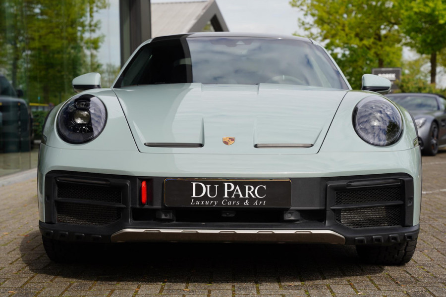 Porsche 911 992 3.0 Dakar Shade Green