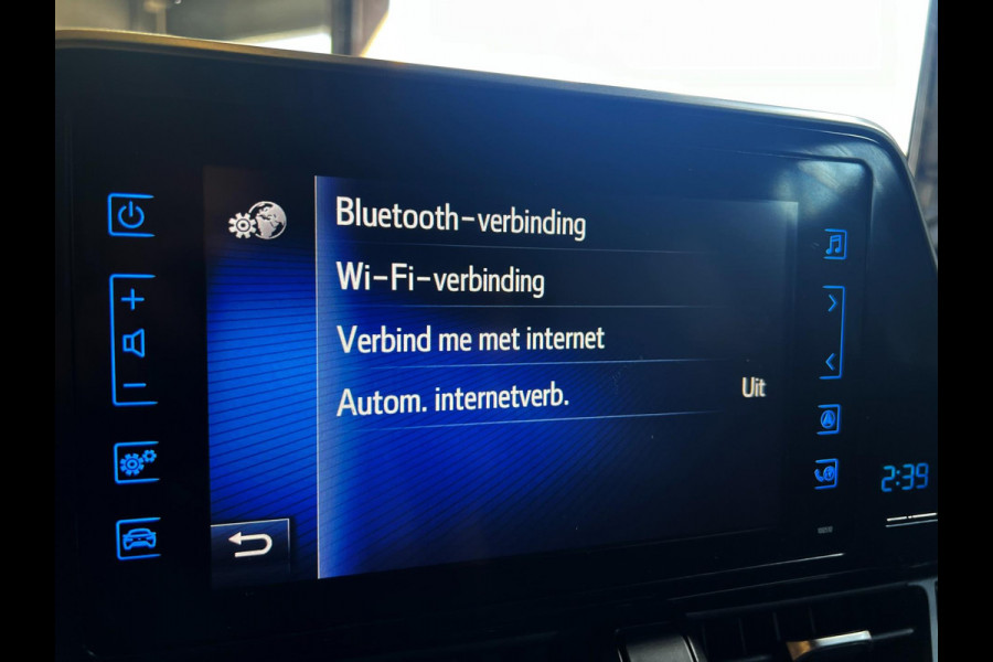 Toyota C-HR 1.8 Hybrid Executive Ultimate Luxe uitvoering