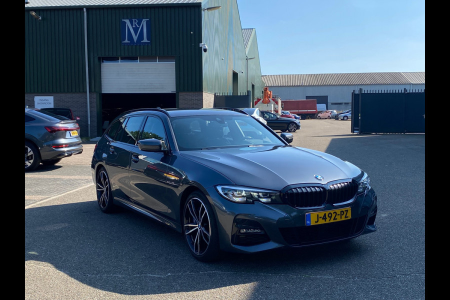 BMW 3 Serie Touring 318i M-Sport Edition| ELEK. ACHTERKLEP| | ORG. NL. NAP KM.| RIJKLAAPRIJS INCL. 12 MAANDEN BOVAG GARANTIE|