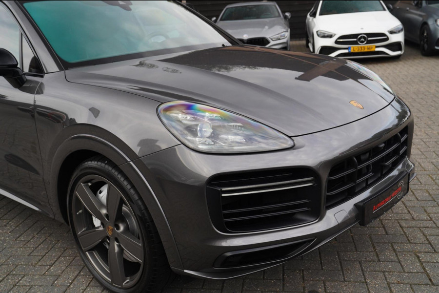 Porsche Cayenne 4.0 Turbo | Panorama | Alcantara | Carbon | Panorama | Luchtvering | Stoelverkoeling | Dealer onderhouden | HuD |