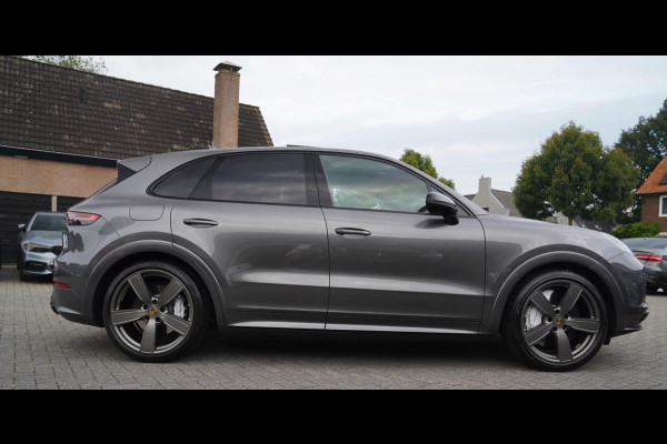 Porsche Cayenne 4.0 Turbo | Panorama | Alcantara | Carbon | Panorama | Luchtvering | Stoelverkoeling | Dealer onderhouden | HuD |