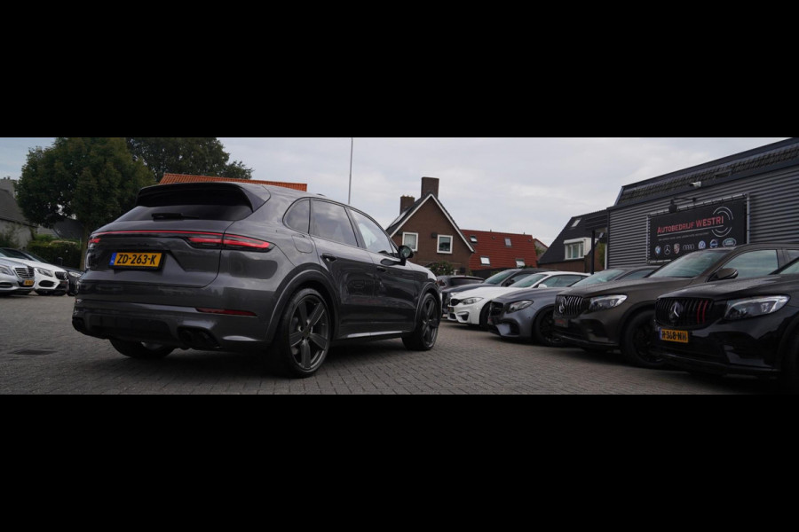 Porsche Cayenne 4.0 Turbo | Panorama | Alcantara | Carbon | Panorama | Luchtvering | Stoelverkoeling | Dealer onderhouden | HuD |