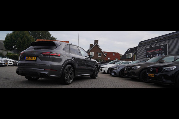 Porsche Cayenne 4.0 Turbo | Panorama | Alcantara | Carbon | Panorama | Luchtvering | Stoelverkoeling | Dealer onderhouden | HuD |