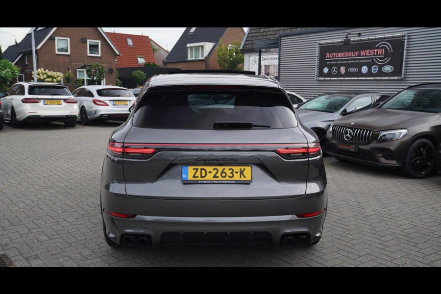 Porsche Cayenne 4.0 Turbo | Panorama | Alcantara | Carbon | Panorama | Luchtvering | Stoelverkoeling | Dealer onderhouden | HuD |