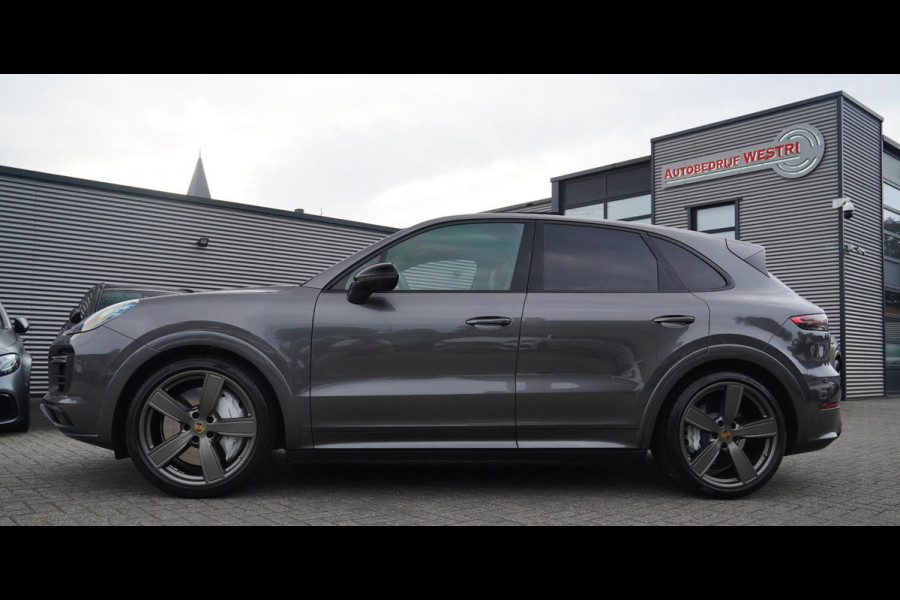 Porsche Cayenne 4.0 Turbo | Panorama | Alcantara | Carbon | Panorama | Luchtvering | Stoelverkoeling | Dealer onderhouden | HuD |