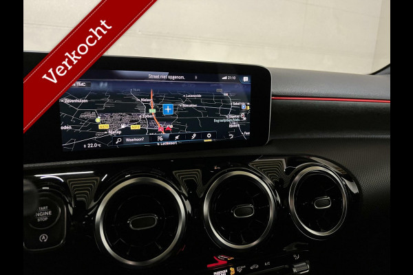 Mercedes-Benz A-Klasse 200 AMG NightPakket Widescreen Carplay NAP