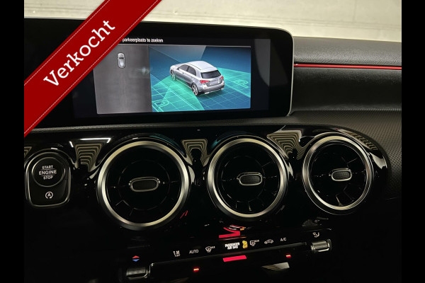 Mercedes-Benz A-Klasse 200 AMG NightPakket Widescreen Carplay NAP