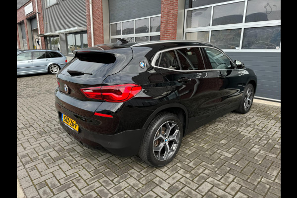 BMW X2 SDrive18i AUT High Executive LED Navi Camera Stoelvw